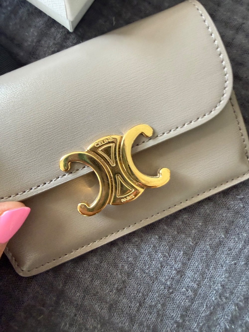 Celine Triomphe Card Holder - Pebble - Picture 4 of 5